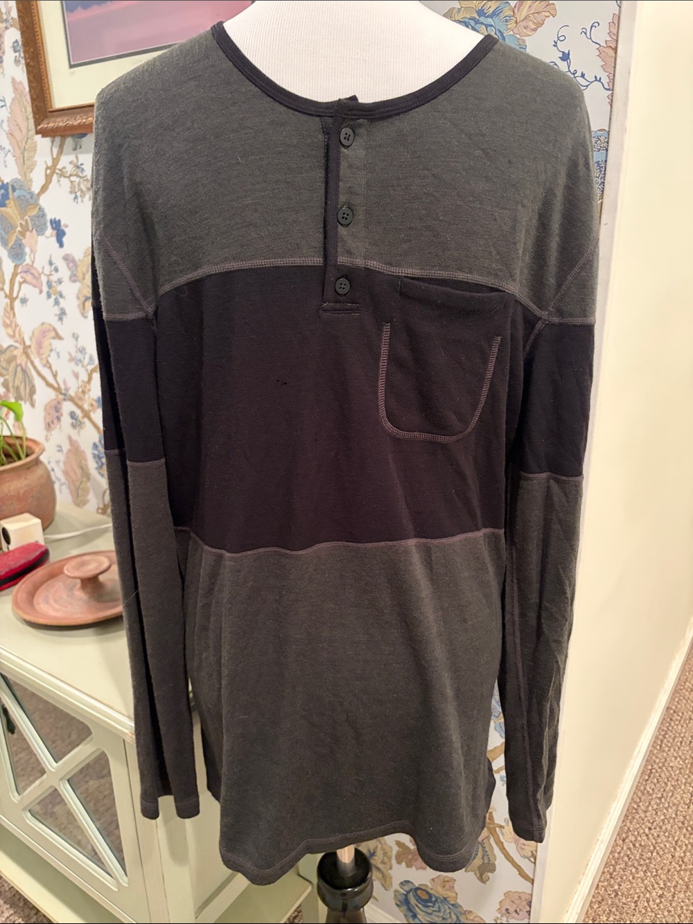 Smartwool Men's Merino Wool Long-Sleeve Henley in Dark Gray with Black Panel